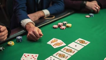 casino poker table