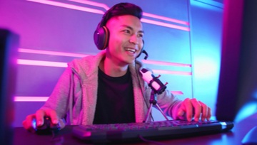 video game streamer